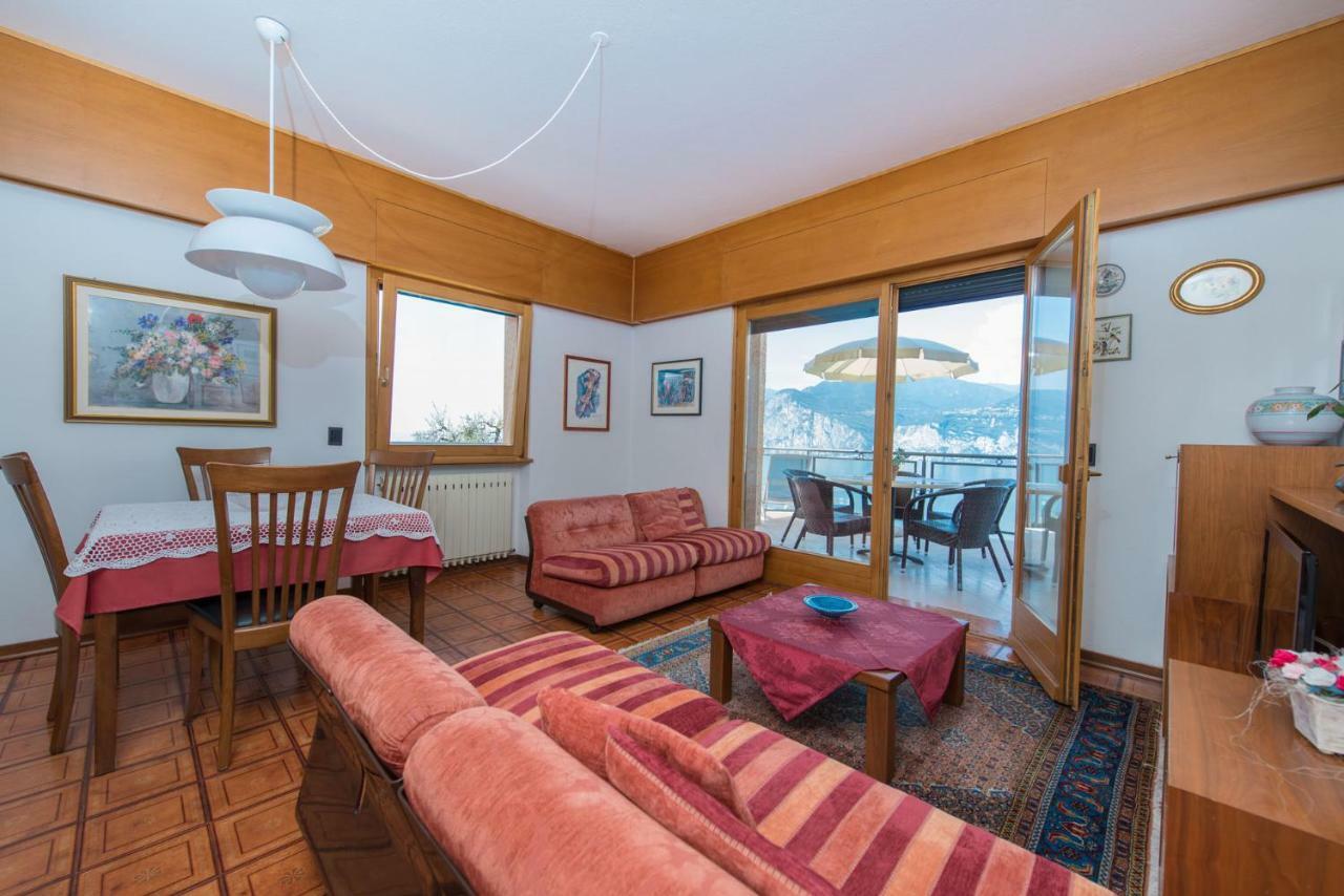 Villa Malcesine Buitenkant foto
